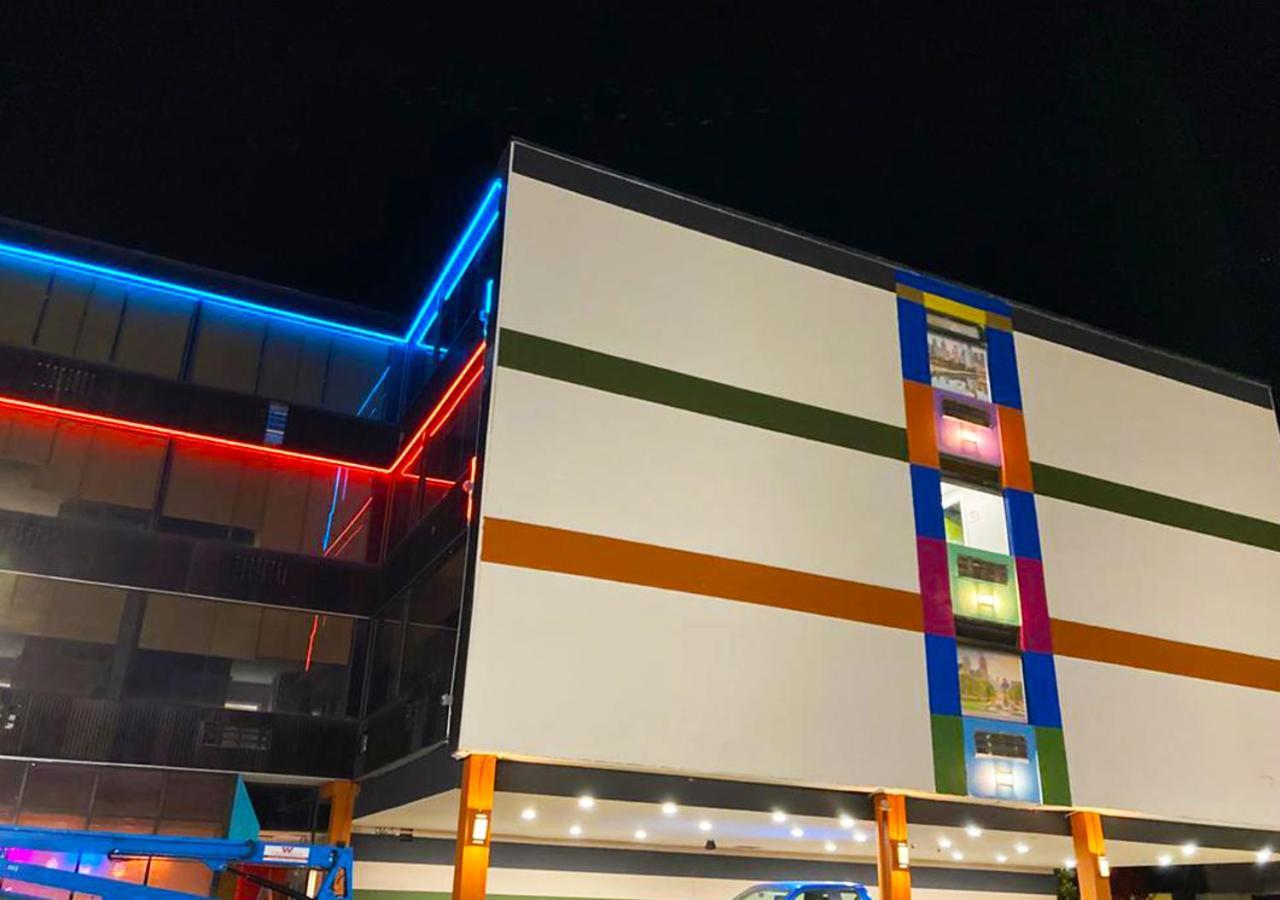 Philly Inn & Suites ฟิลาเดลเฟีย ภายนอก รูปภาพ